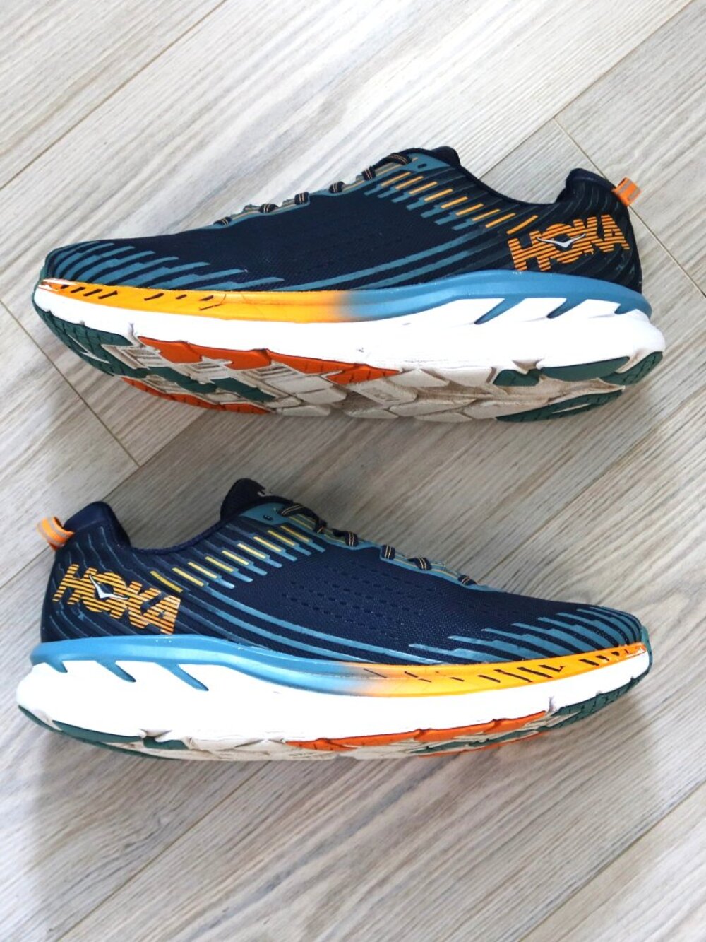 Hoka One One Clifton 5 Running Shoes Men's 10 Navy Outdoor 1093776 BISB Sneaker